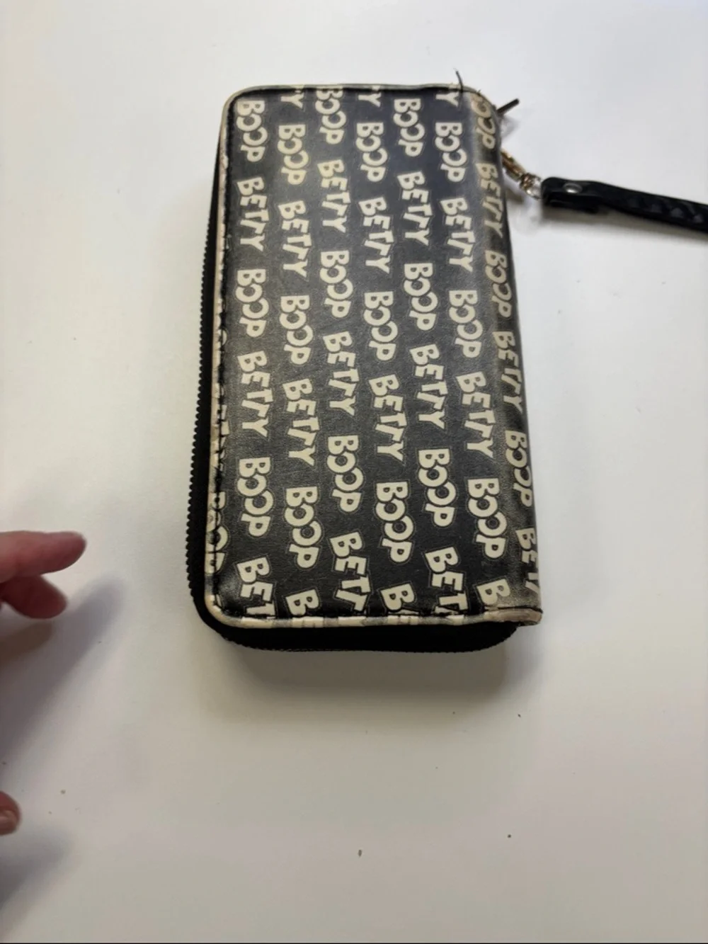 Betty Boop Black Wallet with Pink Accent Character